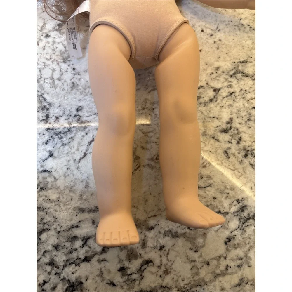 American Girl Doll 2017 Truly Me Number 61? Sleep Eyes Red Hair Green Eyes/Read